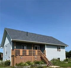 2131 PAPINEAU Road, Papineau-Cameron, ON P0H 1V0