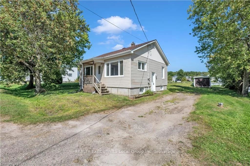 214 GAGNON Street, Bonfield, ON P0H 1K0