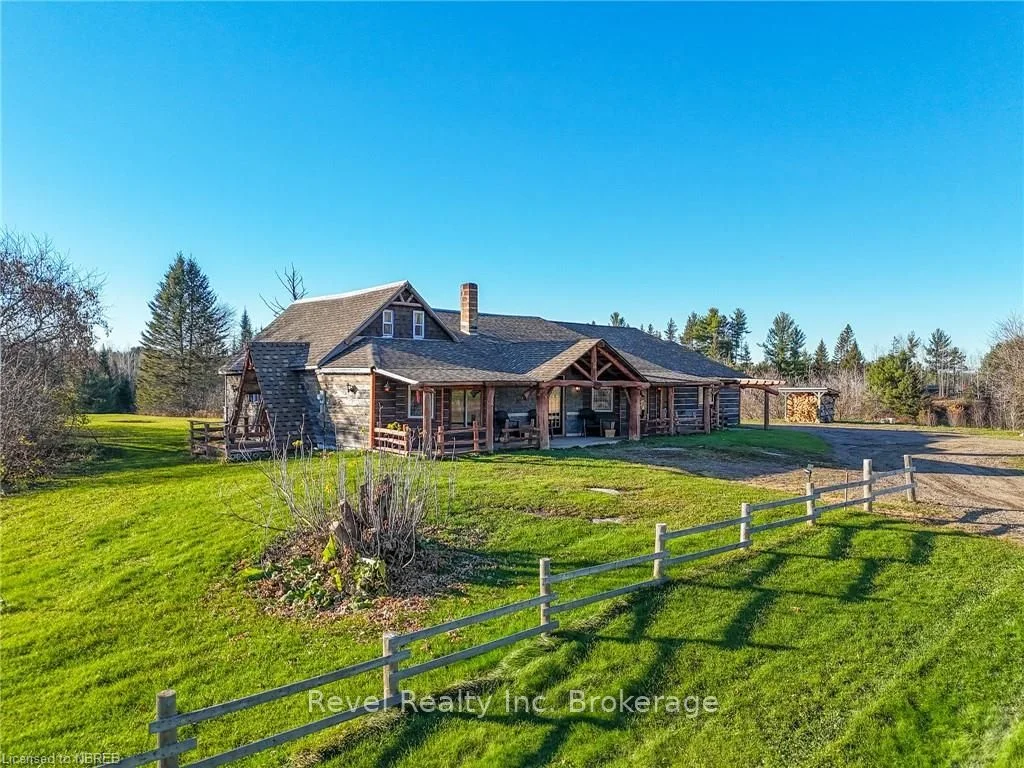 1415 PAPINEAU Road, Papineau-Cameron, ON P0H 1V0
