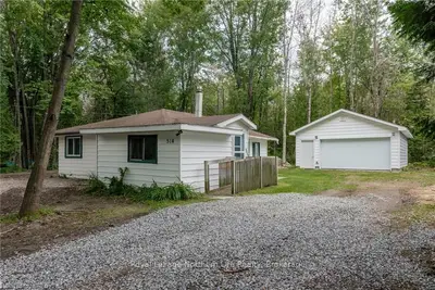 Detached in North Bay
