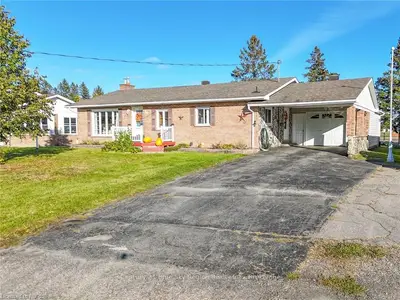 Detached in West Nipissing
