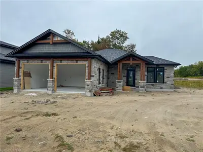 34 Sugarbush Street, North Bay, On P1c 0a4