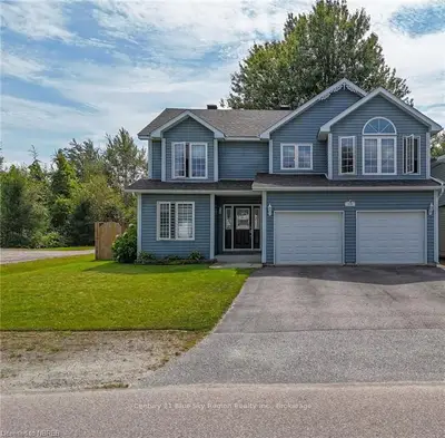 Detached in West Nipissing