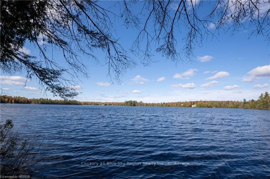 1010 FOUR MILE LAKE Road, North Bay, ON P1B 8G2