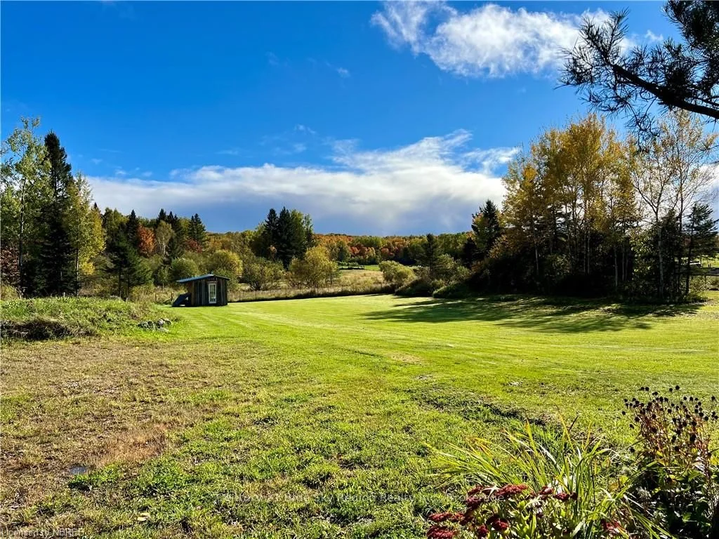 1219 MEMORIAL PARK Drive, Powassan, ON P0H 1Z0