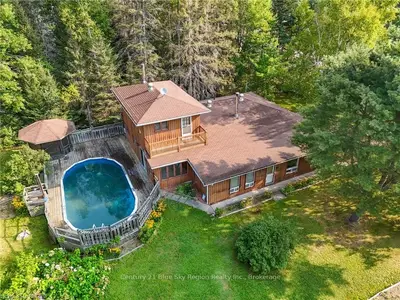 Detached in Bonfield