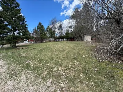48 Big Bend Avenue, Powassan, On P0h 1v0