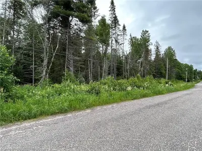 2275 Widdifield Station Road, North Bay, On P1b 8g2