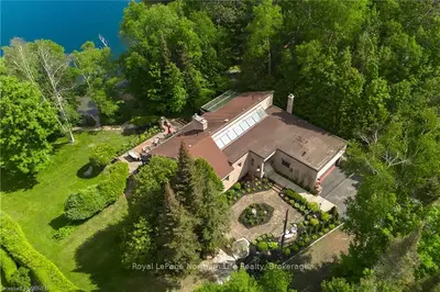 459 Macpherson Drive, East Ferris, On P0h 1k0