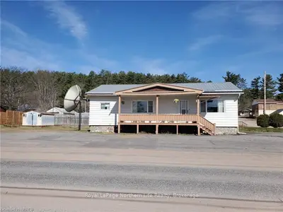 310 Brydges Street, Mattawa, On P0h 1v0