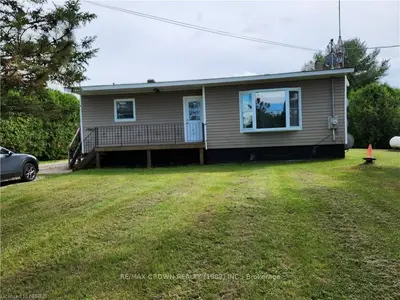 1943 Hwy 17, East Ferris, On, P0h 1k0