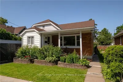 281 Duke Street W, North Bay, On P1b 6e8