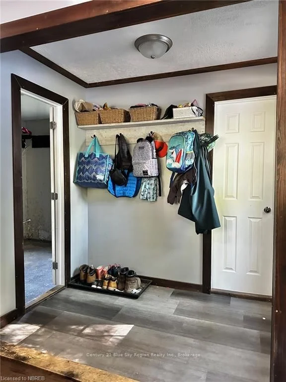 1214 RICHARDS Road, Papineau-Cameron, ON P0H 1V0
