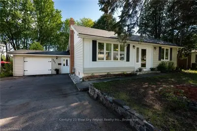 731 Ski Club Road, North Bay, On P1b 7r5