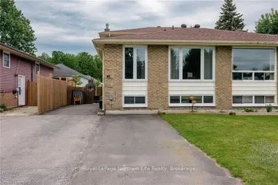 43 Massey Drive, North Bay, On P1a 3y3