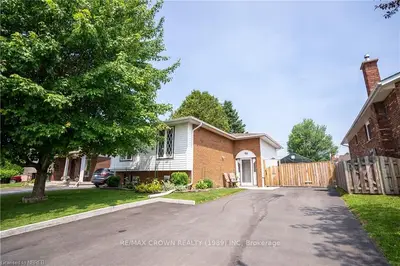 69 Janen Street, West Nipissing, On P2b 3e5