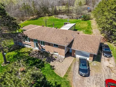 5 Johnson Road, East Ferris, On P0h 1k0