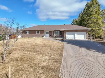 883 Olivier Rd, West Nipissing, On, P0h 2m0