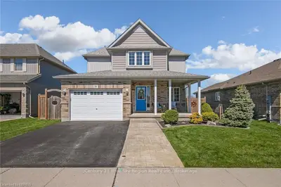 390 Fairway Road, Woodstock, On N4t 0e1