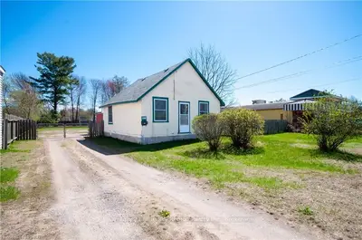 508 Lakeshore Drive, North Bay, On P1a 2e4