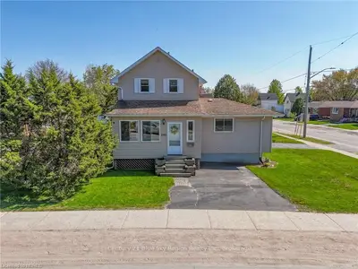 1169 High Street, North Bay, On P1b 6t1
