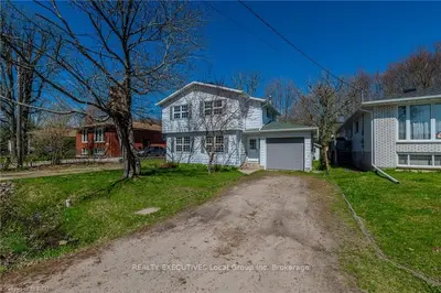 1174 Premier Road, North Bay, On P1a 2j4