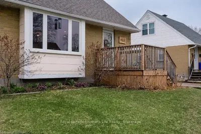 933 Phillip Street, North Bay, On P1b 3v8