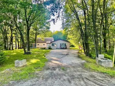 622 Jocko Point Road, North Bay, On P1b 8g5