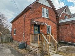 1027 FERGUSON Street, North Bay, ON P1B 1Y4