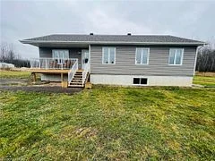 648 QUAE QUAE Road, East Ferris, ON P0H 1K0