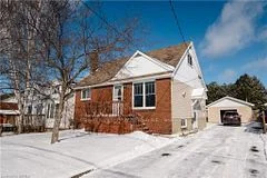 262 Angus Street, North Bay, On P1b 7l5