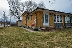 107 Gladstone Avenue, North Bay, On P1a 2l6