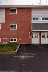893 Lakeshore Drive 15, North Bay, On P1a 2h1