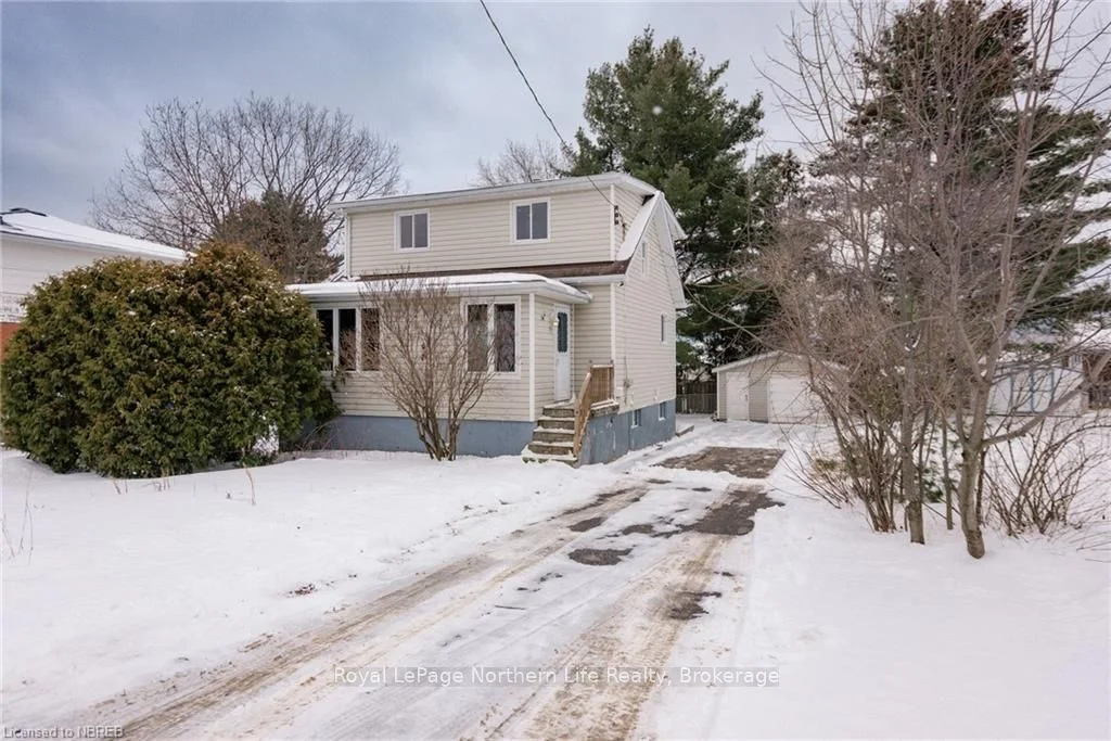 347 SKI CLUB Road, North Bay, ON P1B 7R3