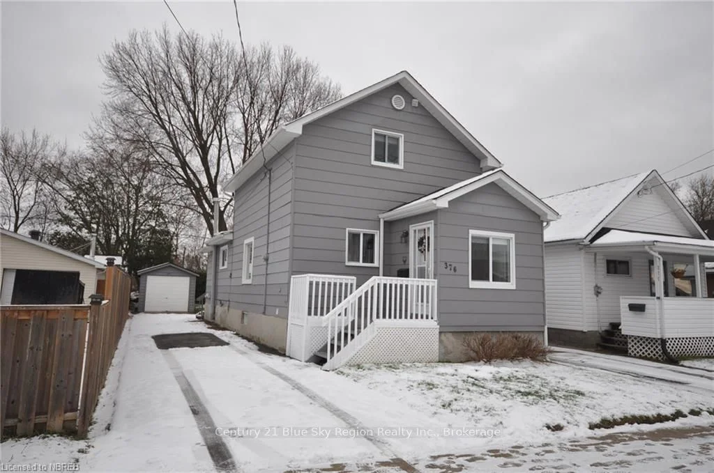 376 King Street W, North Bay, On P1b 6a2