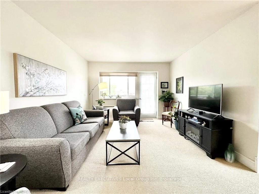 810 Main Street W 303, North Bay, ON P1B 2V9