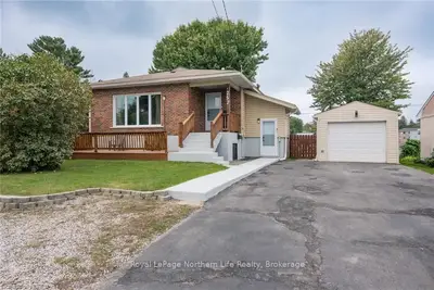 257 LEE Avenue, North Bay, ON P1A 2K7