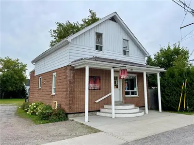 40 PRINCIPALE Street, West Nipissing, ON P0H 2M0