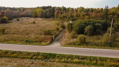 3212 CHISWICK Line, Chisholm, ON P0H 1Z0