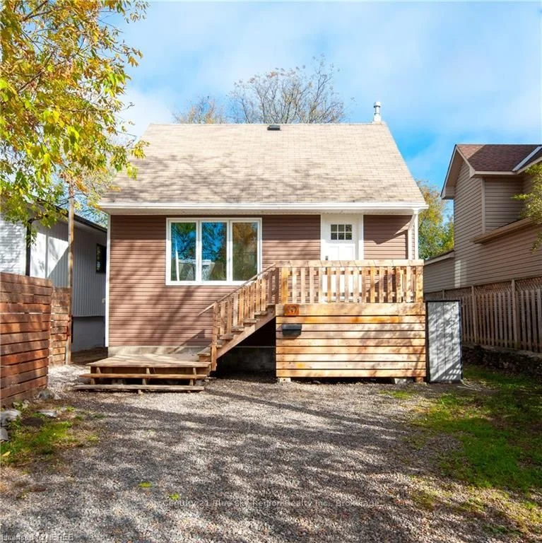 10 POLLARD Avenue, North Bay, ON P1A 1Z5