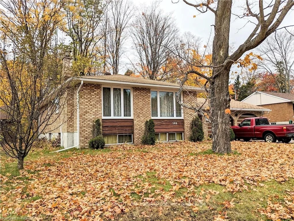 108 FRICKER Court, North Bay, ON P1C 1C3