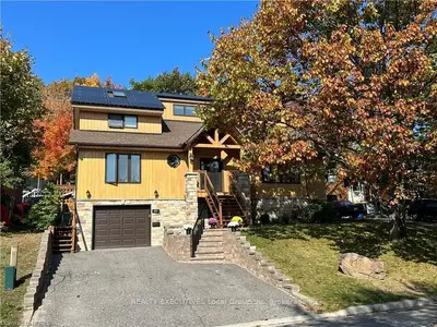 237 HEARST Street, North Bay, ON P1B 8Z2