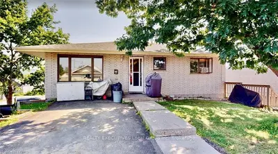 528 STOCKDALE Road, North Bay, ON P1B 6K9