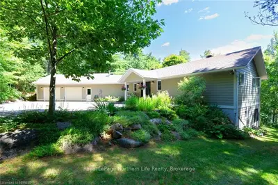 40 ROCK RIDGE Lane, Bonfield, ON P0H 2E0