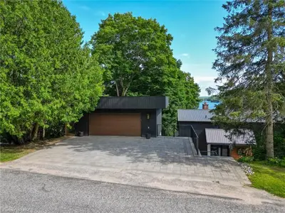 245 NORTHSHORE Road, North Bay, ON P1B 8G4
