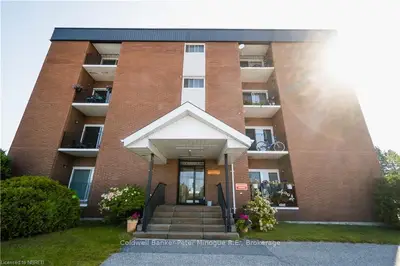 122 Giroux Street 304, North Bay, ON P1B 7Y7