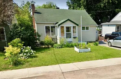 1145 COPELAND Street, North Bay, ON P1B 3E9