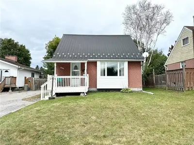 944 REYNOLDS Street, North Bay, ON P1B 5C8