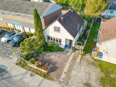 173 LAKESHORE Drive, North Bay, ON P1A 2B3