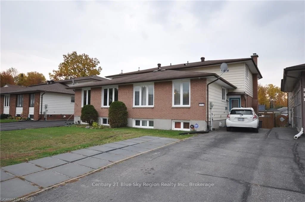 113 Massey Drive, North Bay, ON P1A 4G3